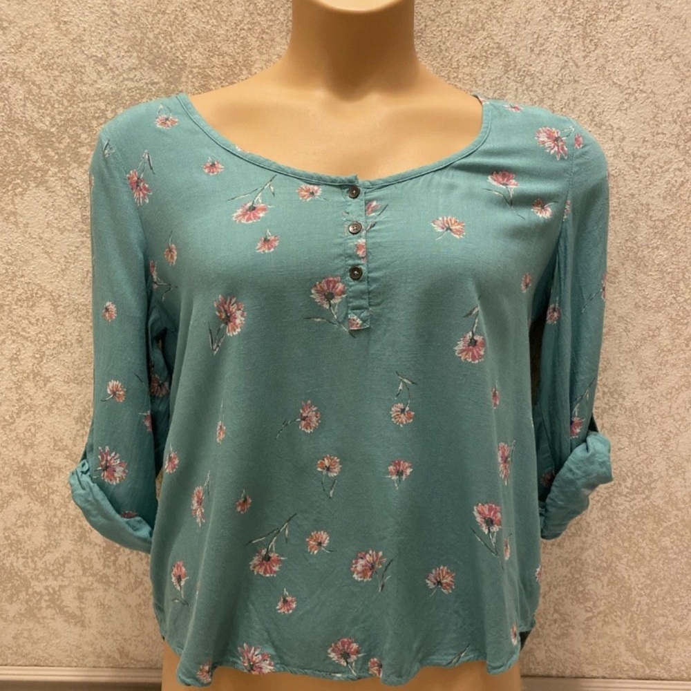 SO Floral Button-Up Blouse